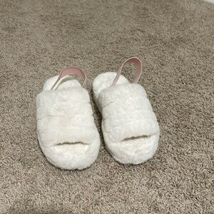 White fuzzy bridal house slipper